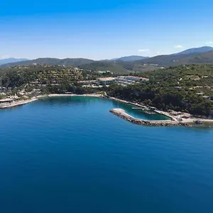 松树湾旅游度假酒店 库萨达斯